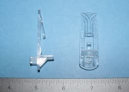 32201 Shelf Support, 5mm Pegs Designed for 3/4" or 1" Panels, Clear
