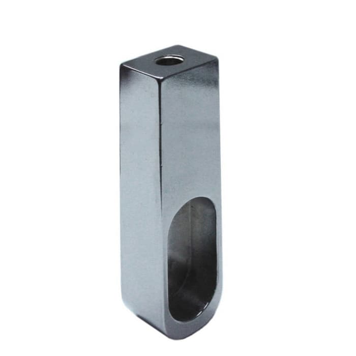EPCO 15 mm x 30 mm Closed Oval Flange, Polished Chrome, 845-PC