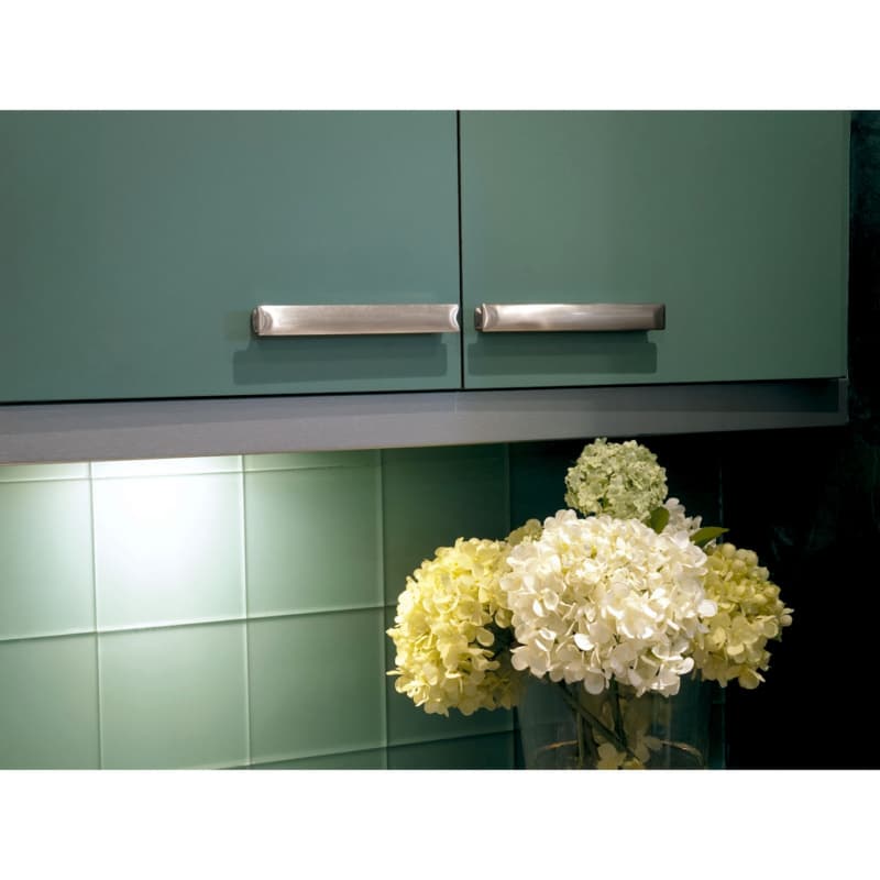 Top Knobs Alcott 5-1/16" (128 mm) Center to Center Brushed Nickel Pull, 349-BRN