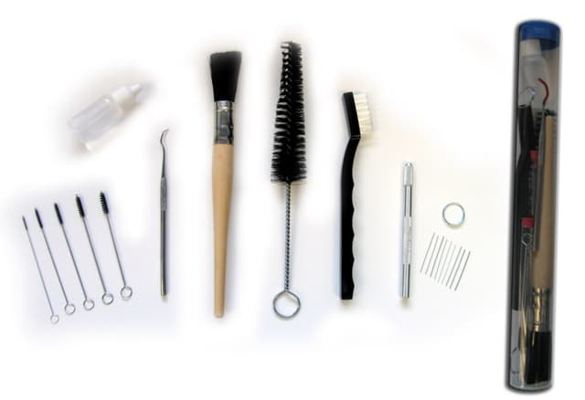 Sames-Kremlin, Gun Cleaning Kit