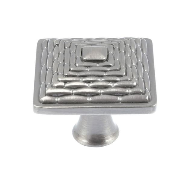 Top Knobs Mandalay Series 1-1/4 in (32 mm) L x 1-1/4 in (32 mm) W Brushed Nickel Knob, - 237-BRN