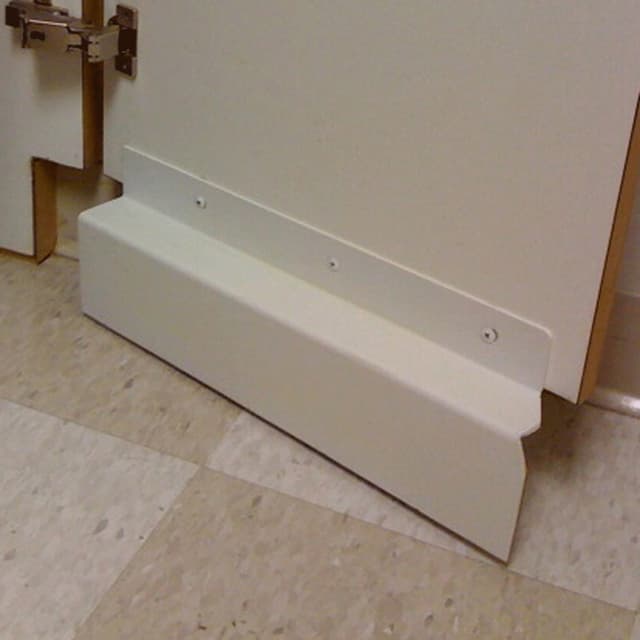 Toe Kick, Sunbelt Displays