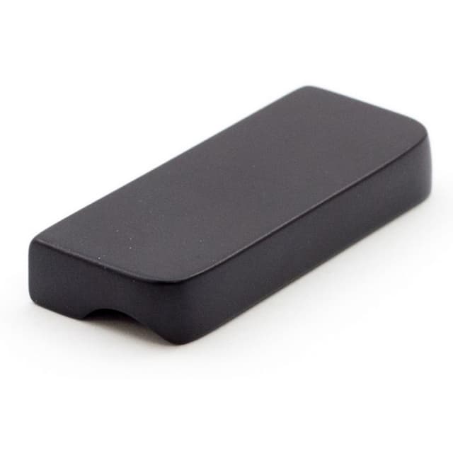 Studio 917 Artisan Series 1-1/4" (32 mm) Center to Center Matte Black Pull, - P402MB-32