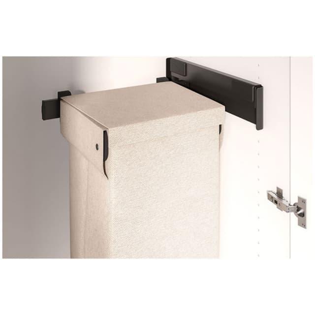 Conero Laundry Pull-Out, Kessebohmer