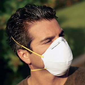 3M™ 7210 Respirators & Masks