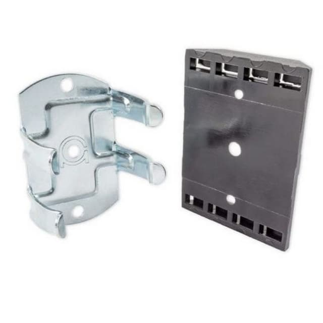 Camar 4 Finger Groove Mount Toe Kick Clips