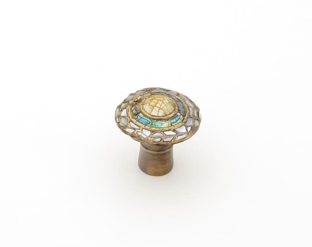 Schaub Fair Isle Round Knob, 1-1/8” dia, Imperial Shell, White/Yellow Pearl/ Aged Dover - 650-AD