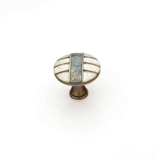 Schaub Fair Isle Round Knob, 1-3/8” dia, Imperial Shell, Mother of Pearl/ Aged Dover - 653-AD