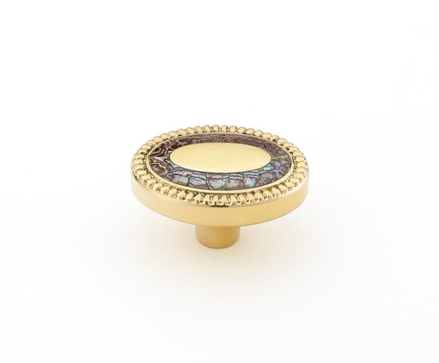 Schaub Fair Isle Oval Knob, 1-1/2” x 1-1/8", Imperial Shell, Polished Brass - 657-PB