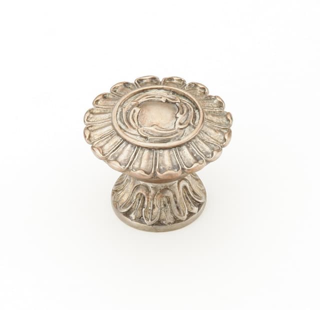 Schaub French Court Round Knob, 1-1/4" dia, Monticello Silver - 936-MSL