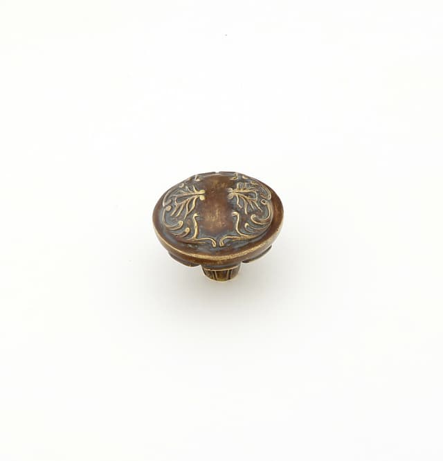 Cantata Round Knob, 1-1/4" dia, Monticello Brass - 994-MBR