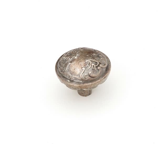 Cantata Round Knob, 1-1/4" dia, Monticello Silver - 994-MSL