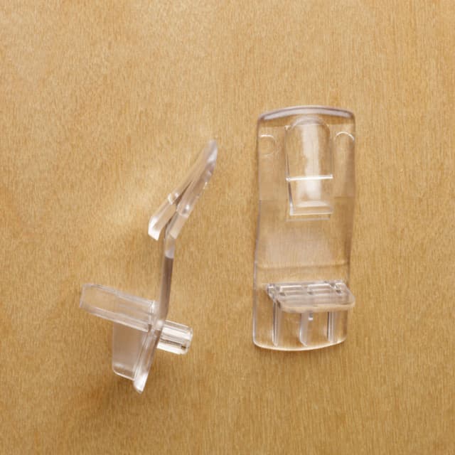 Locking Shelf Supports, Tenn-Tex Plastics